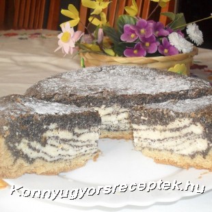 Mákos túró torta ( gluténmentesen) Mákos túró torta ( gluténmentesen)