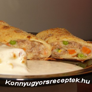 Rántott töltött palacsinta sütőben sütve Rántott töltött palacsinta sütőben sütve