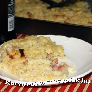 Sajtos-sörös tészta füstölt-sonkával Sajtos-sörös tészta füstölt-sonkával