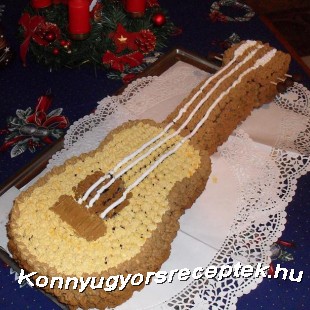 Gitár torta ( 4 laposd csokikrémes) Gitár torta ( 4 laposd csokikrémes)