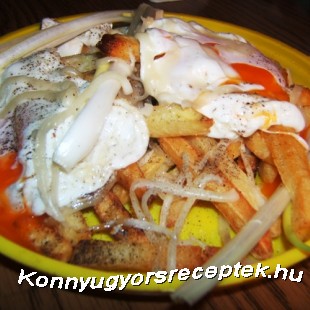 Tükörtojás sült krumplival Tükörtojás sült krumplival