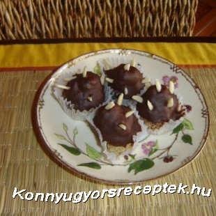 Királynő mignon Királynő mignon