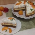 Túrómousse -torta sárgabarackkal 