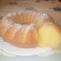 Tojáslikőrös kuglóf