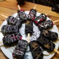 Fekete brownie popsicles 